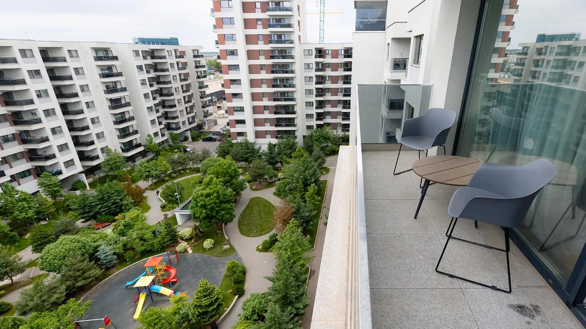 Jade Nest I 1 Bedroom Apartment With Parking Voluntari Romania