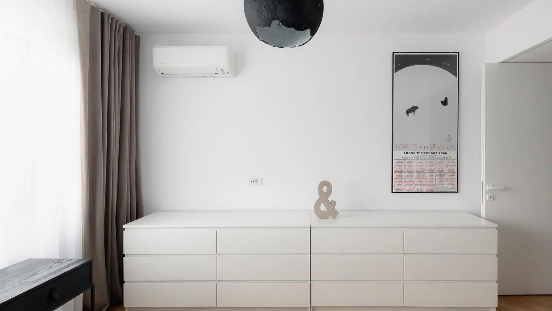 Jade Nest I 1 Bedroom Apartment With Parking Voluntari